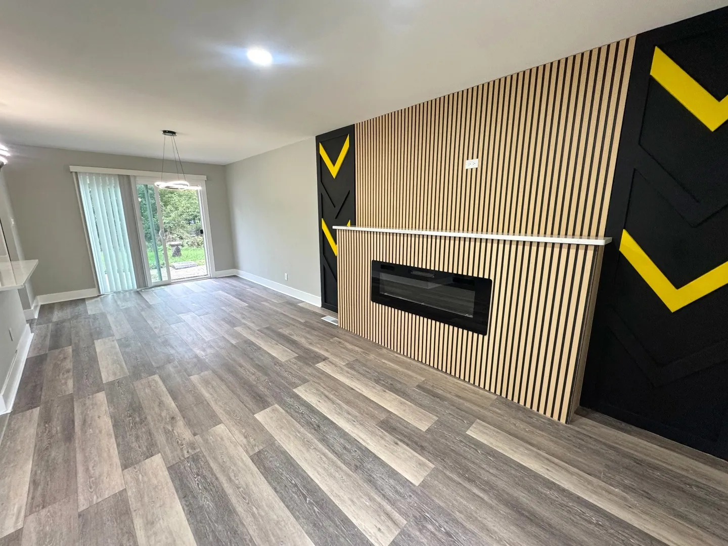 1855 Reichert Ave, Chicago Heights,  60411, USA 60411-Sauk Village-IL