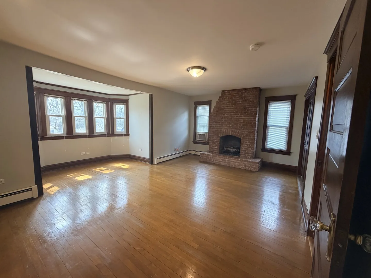 1018 Oakwood Ave, ,  60091, USA 60091-Wilmette-IL