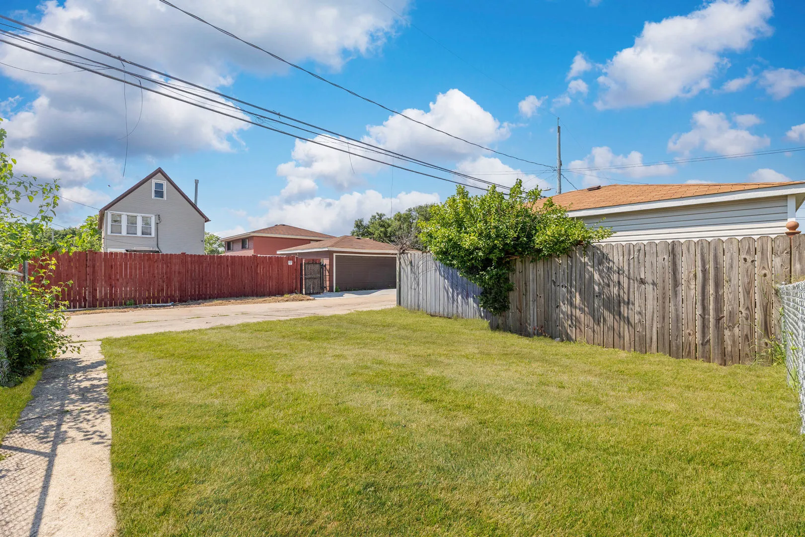9154 S Luella Ave, ,  60617, USA 60617-Chicago-IL