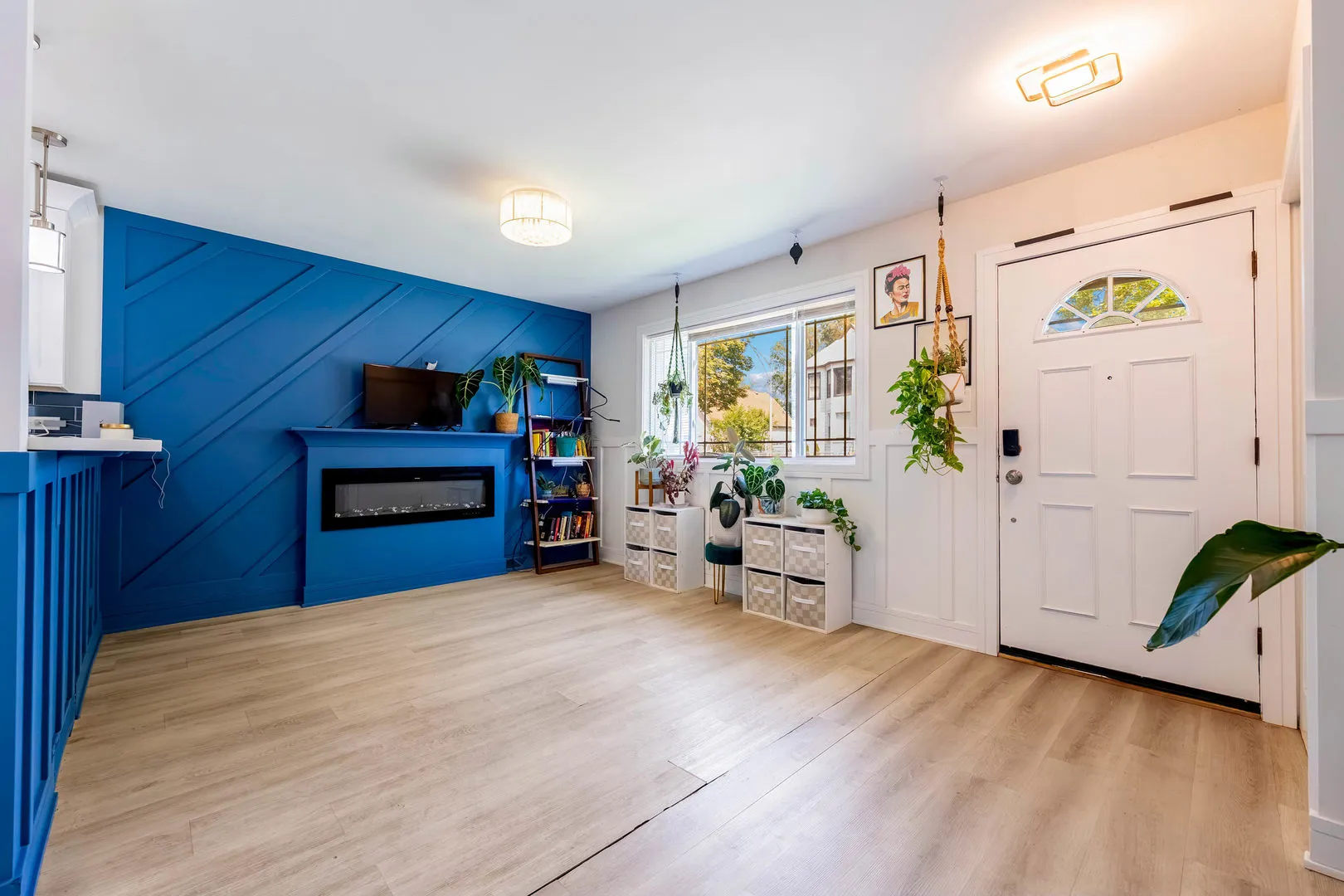 9154 S Luella Ave, ,  60617, USA 60617-Chicago-IL
