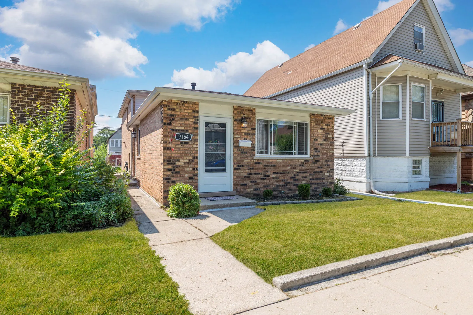 9154 S Luella Ave, ,  60617, USA 60617-Chicago-IL