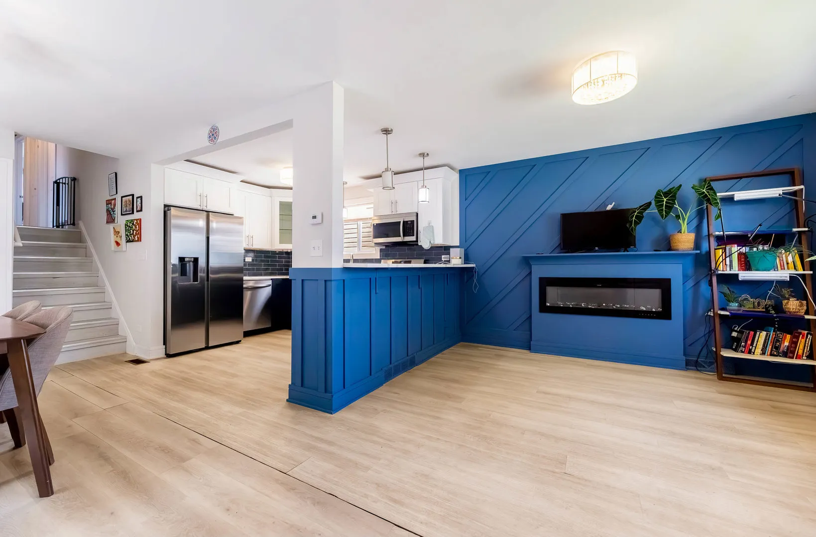 9154 S Luella Ave, ,  60617, USA 60617-Chicago-IL