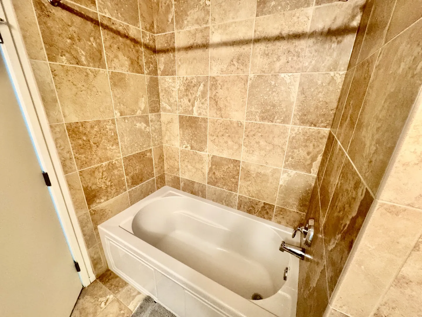 9725 Woods Dr, , 60077, USA 60077-unit#707-Skokie-IL