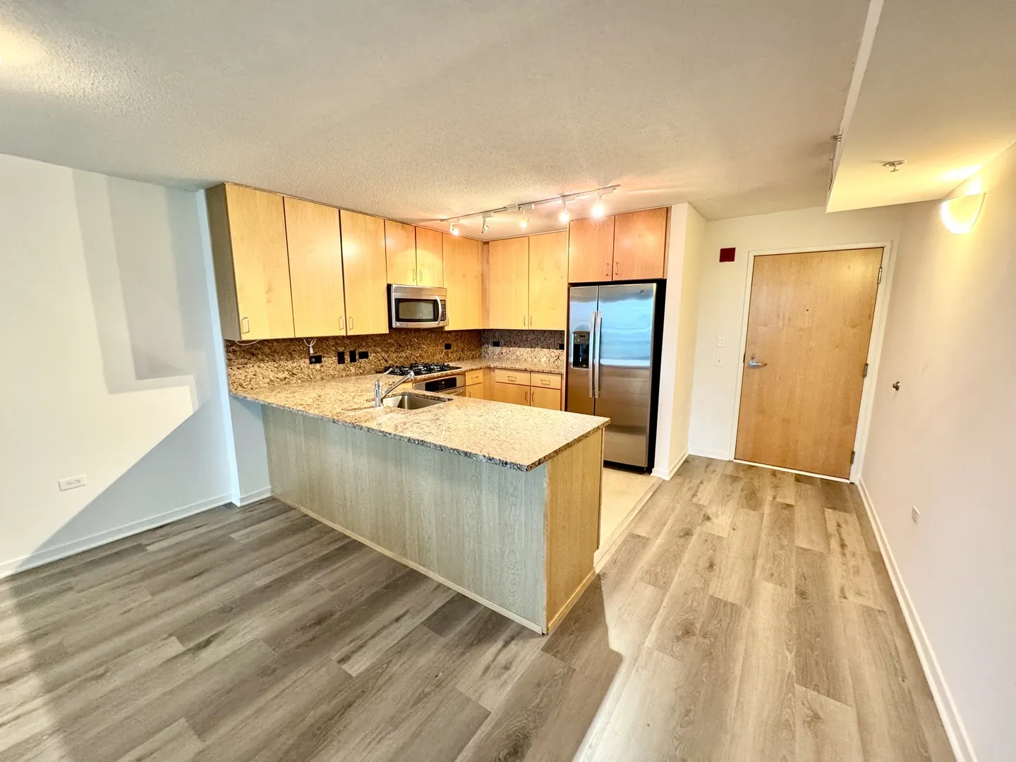 9725 Woods Dr, , 60077, USA 60077-unit#707-Skokie-IL