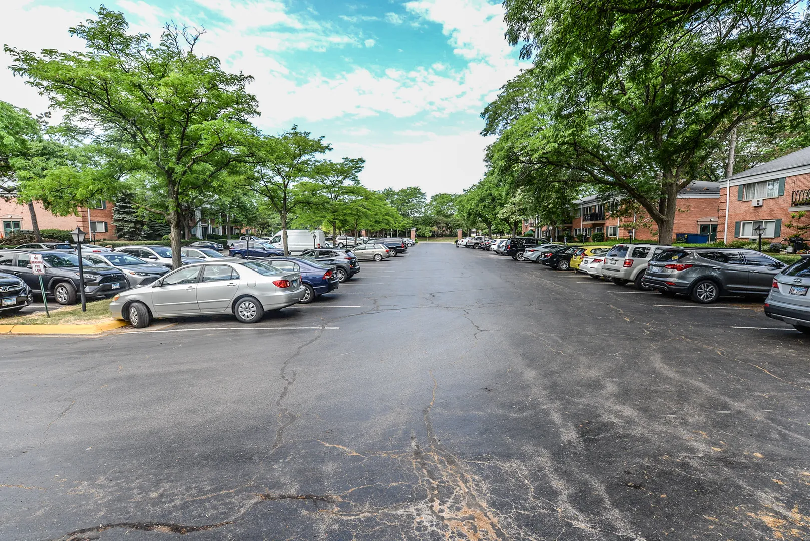 711 Falcon Dr, , 60005, USA 60005-unit#101-Arlington Heights-IL