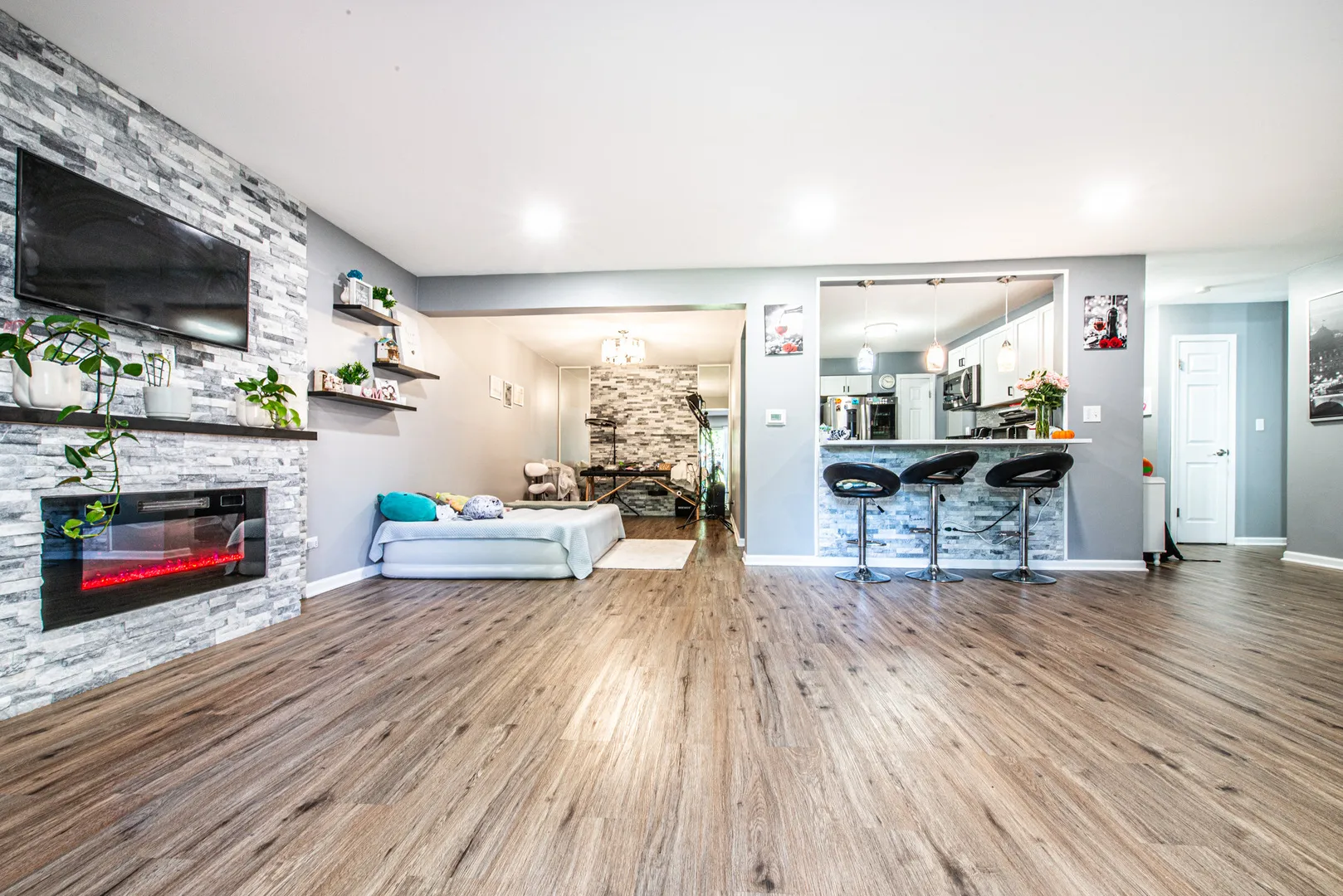 711 Falcon Dr, ,  60005, USA 60005-unit#101-Arlington Heights-IL