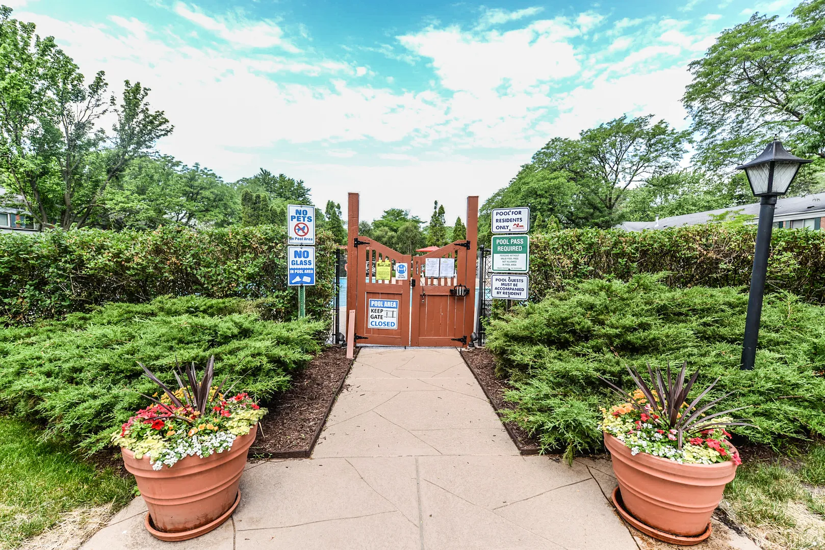 711 Falcon Dr, ,  60005, USA 60005-unit#101-Arlington Heights-IL