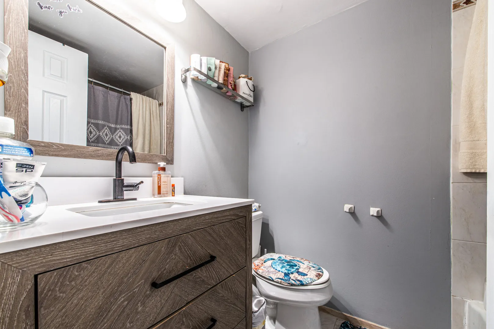 711 Falcon Dr, ,  60005, USA 60005-unit#101-Arlington Heights-IL