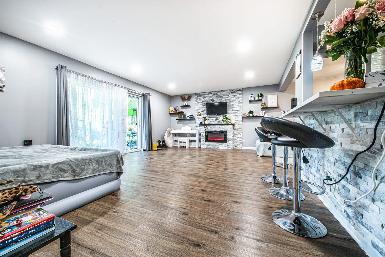 711 Falcon Dr, ,  60005, USA 60005-unit#101-Arlington Heights-IL