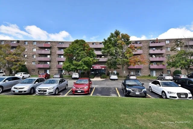 1460 Fairlane Dr, , 60193, USA 60193-unit#324-Schaumburg-IL