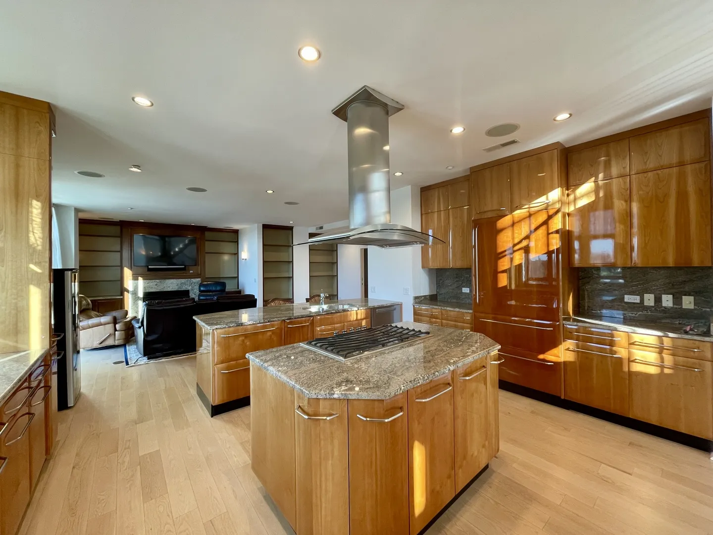 520 S Washington St, , 60540, USA 60540-unit#PH3-Naperville-IL