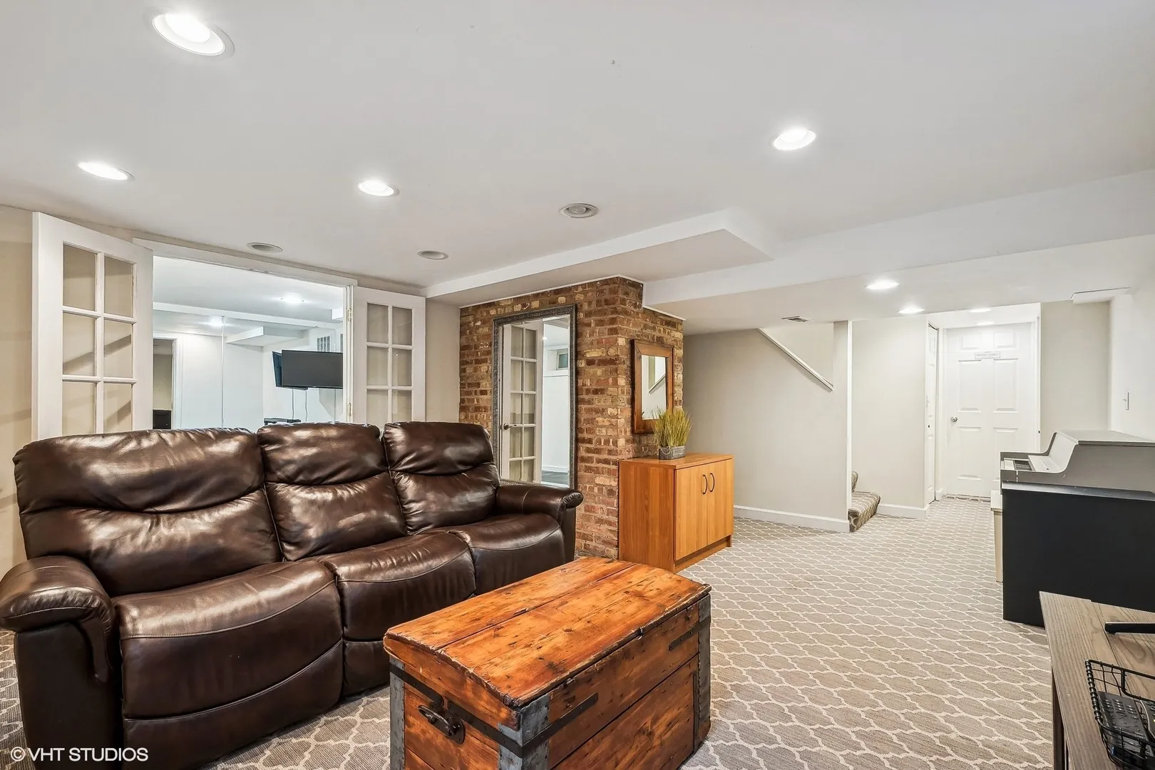 1754 Grove St, ,  60025, USA 60025-Glenview-IL