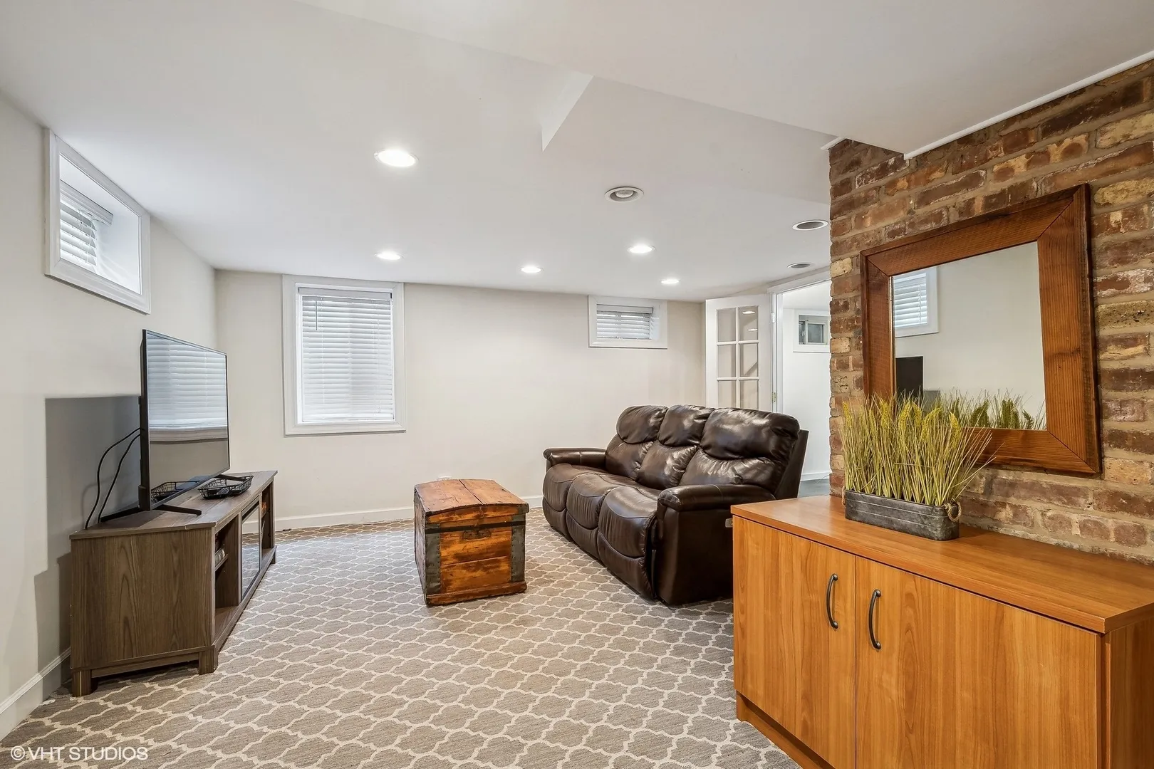 1754 Grove St, ,  60025, USA 60025-Glenview-IL