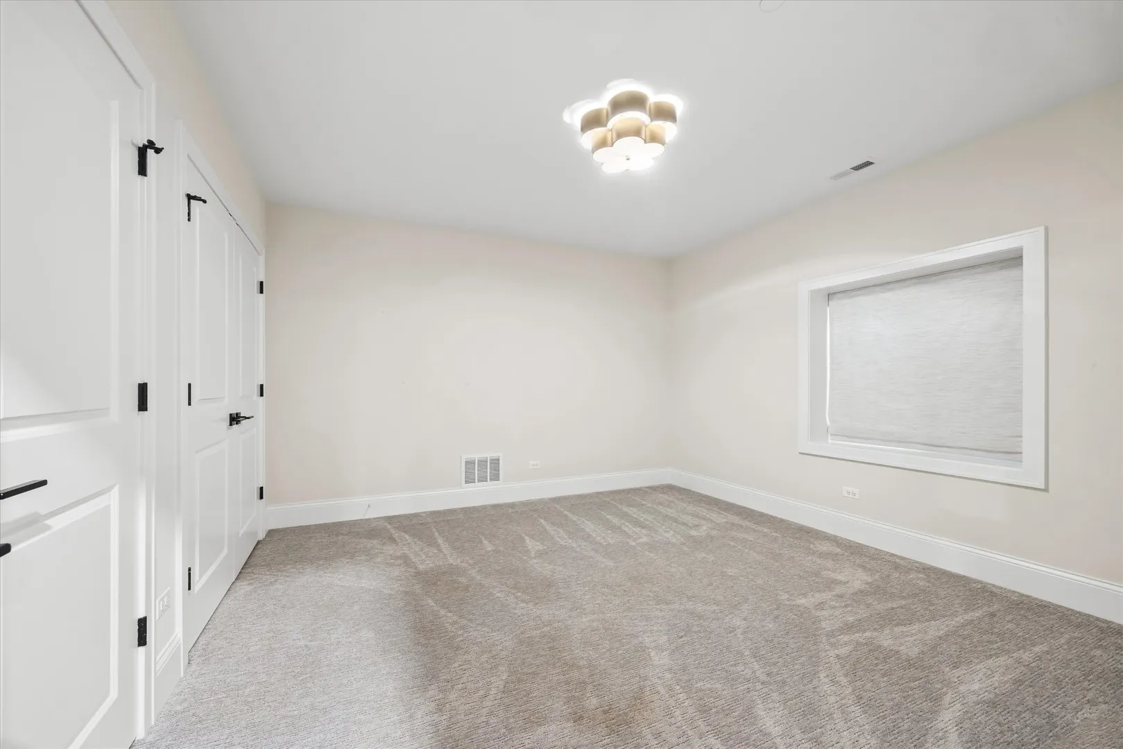 1137 Hickory Dr, ,  60558, USA 60558-Western Springs-IL