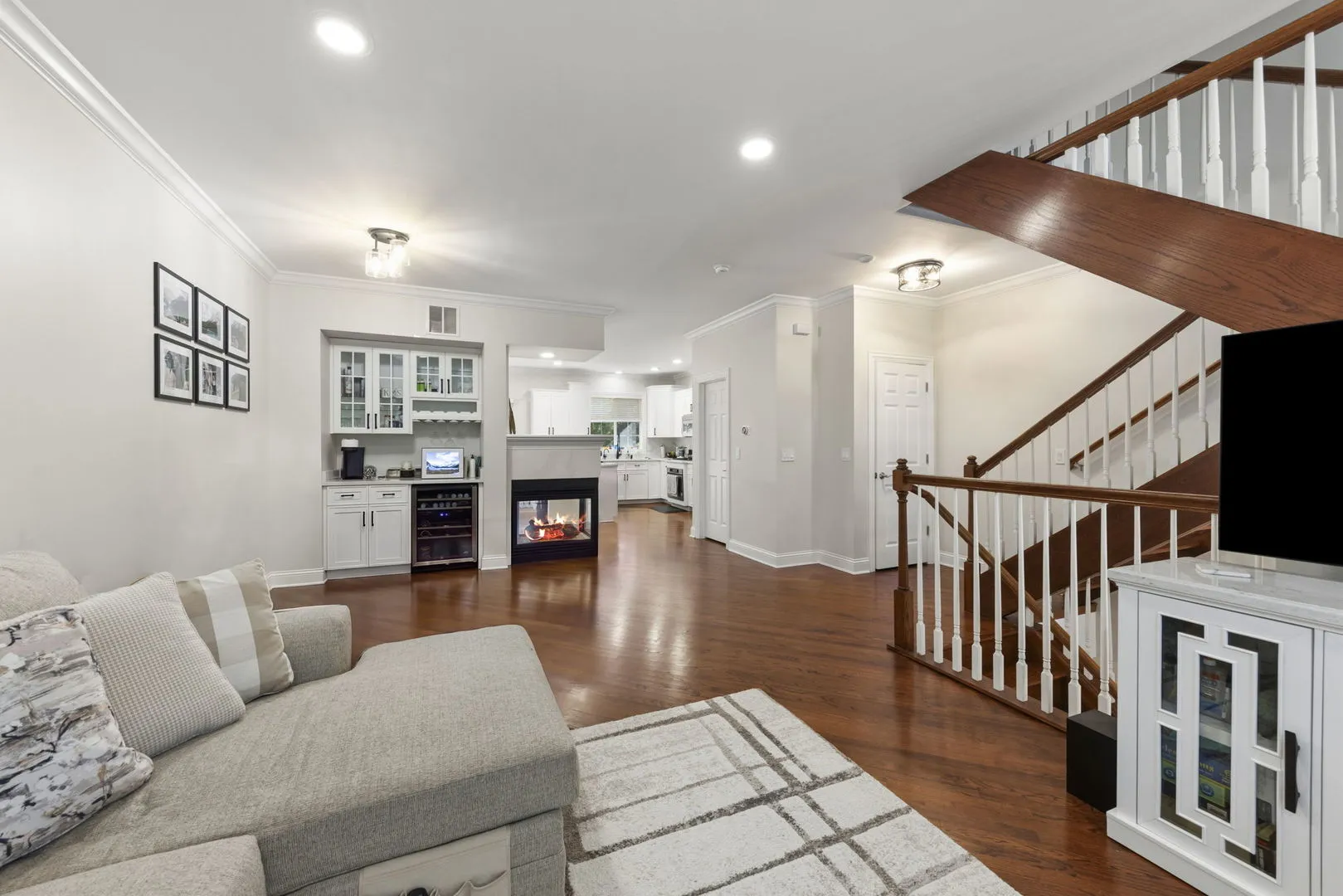808 Shandrew Dr, , 60540, USA 60540-unit#808-Naperville-IL
