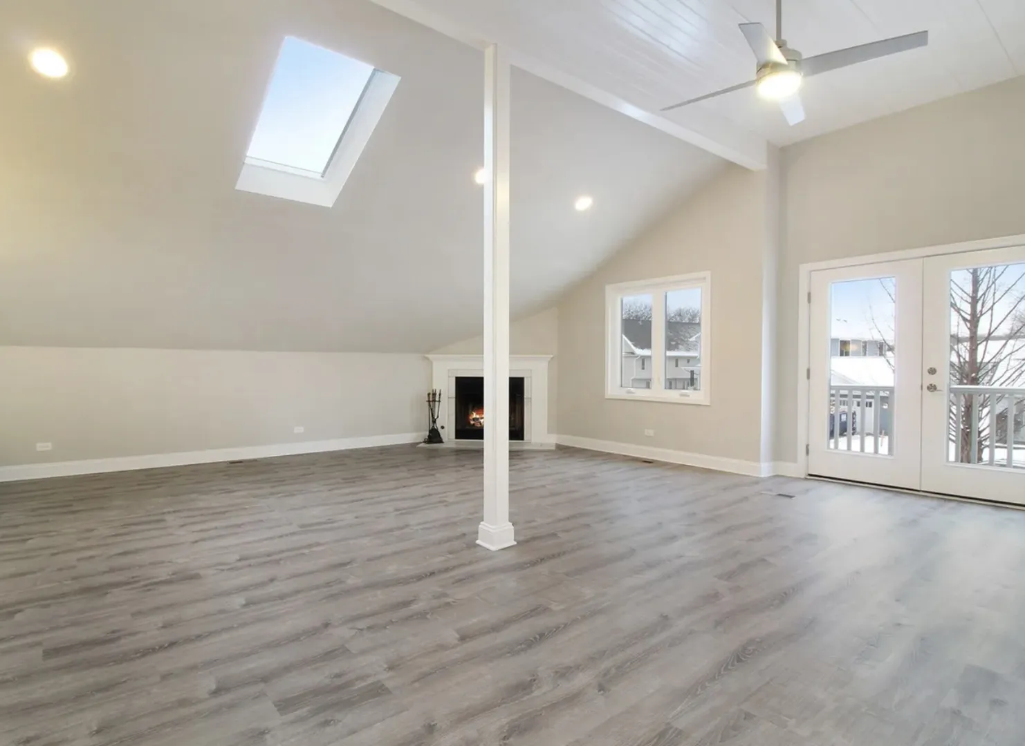 812 N Sleight St, , 60563, USA 60563-unit#1-Naperville-IL