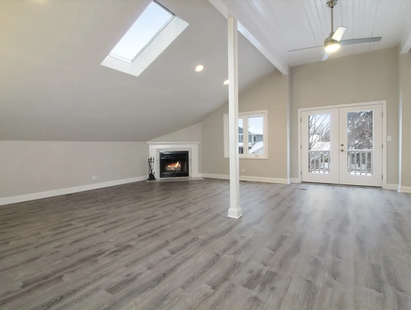 812 N Sleight St, , 60563, USA 60563-unit#1-Naperville-IL