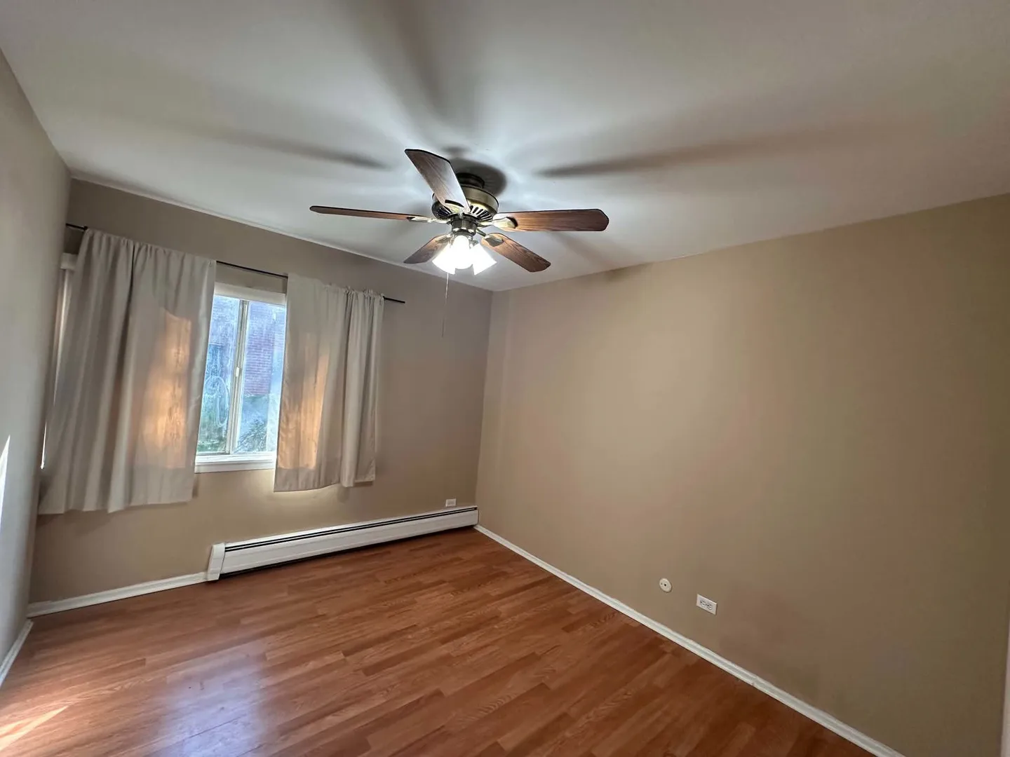 2311 S Goebbert Rd, ,  60005, USA 60005-unit#B102-Arlington Heights-IL