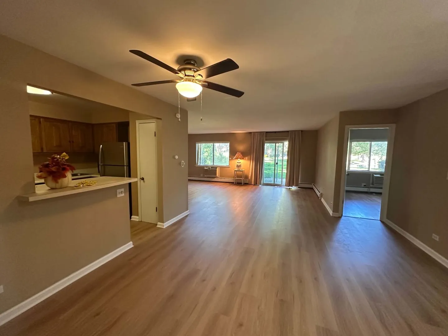 2311 S Goebbert Rd, ,  60005, USA 60005-unit#B102-Arlington Heights-IL