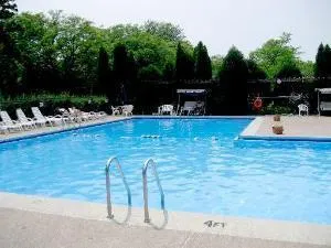 2311 S Goebbert Rd, ,  60005, USA 60005-unit#B102-Arlington Heights-IL