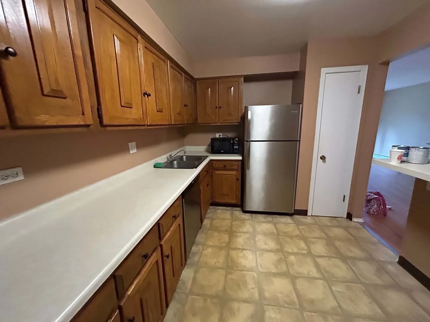 2311 S Goebbert Rd, ,  60005, USA 60005-unit#B102-Arlington Heights-IL