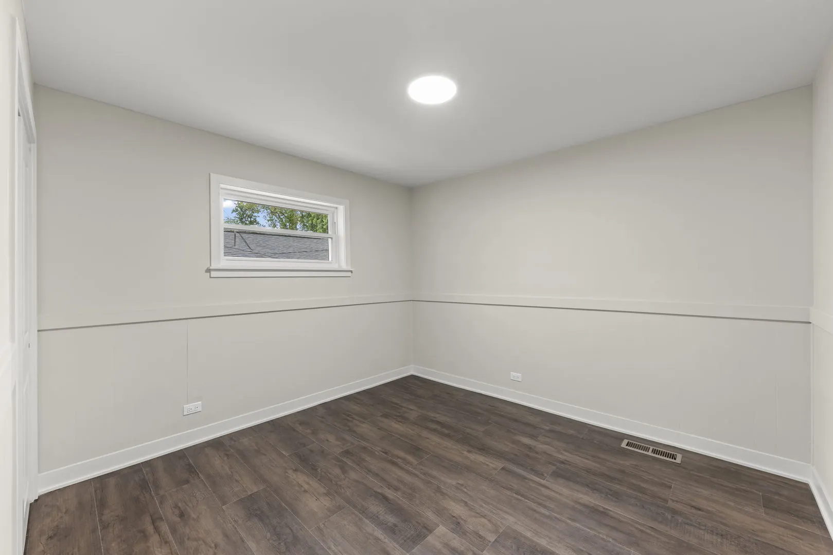 107 N Pierce Ave, , 60187, USA 60187-Wheaton-IL