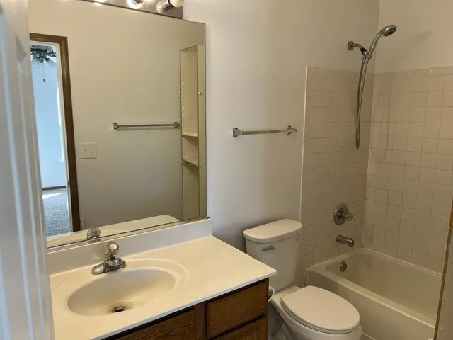 1908 Grove Ave, ,  60193, USA 60193-Schaumburg-IL