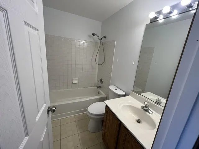 1908 Grove Ave, ,  60193, USA 60193-Schaumburg-IL