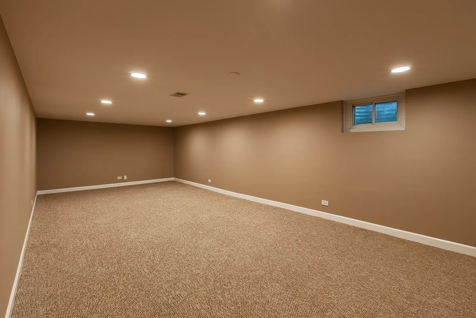 1046 Midway Rd, , 60062, USA 60062-Northbrook-IL