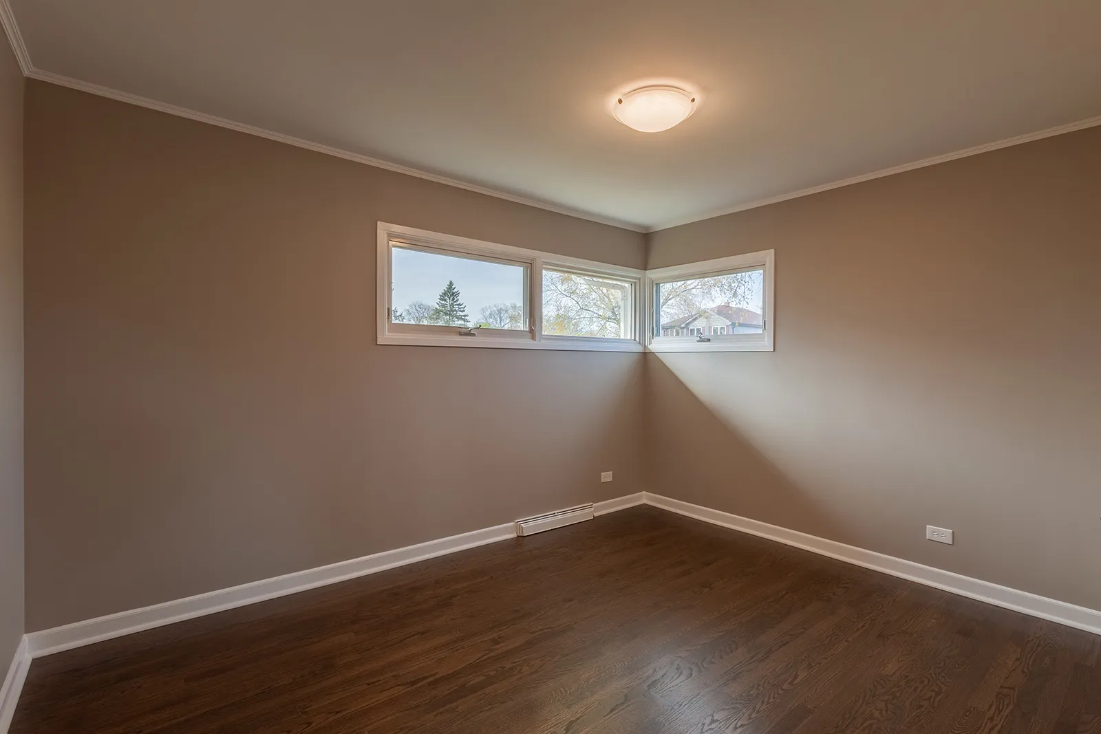 1046 Midway Rd, , 60062, USA 60062-Northbrook-IL