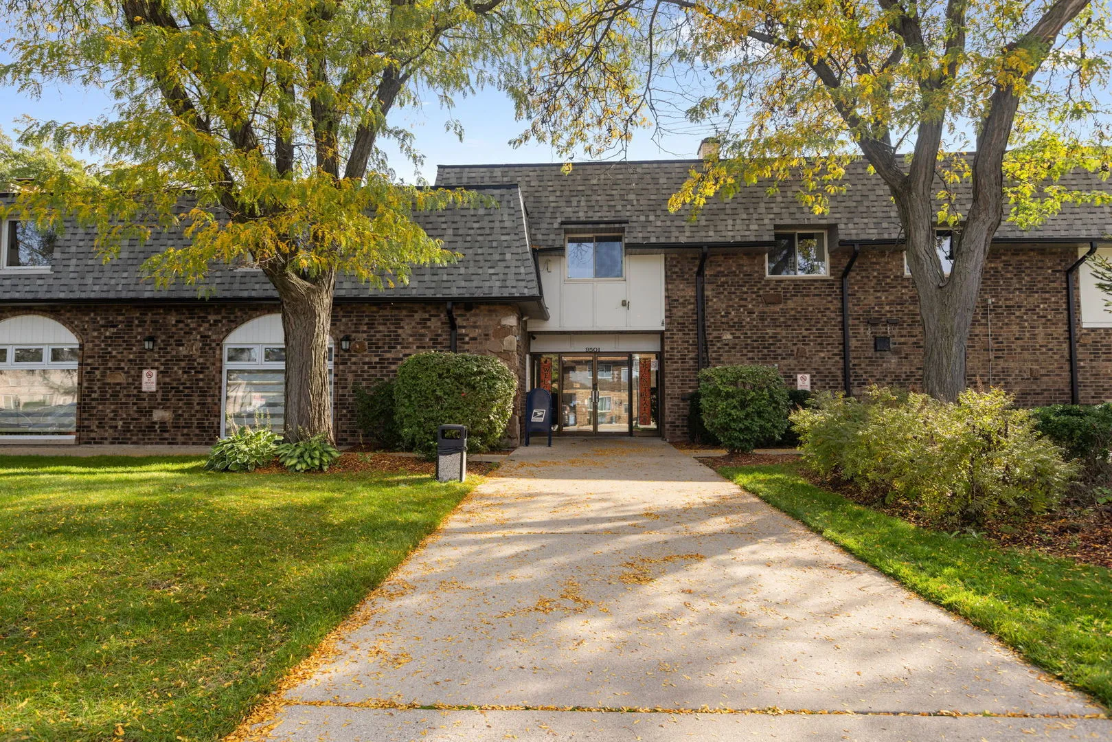 9400 Bay Colony Dr, ,  60016, USA 60016-unit#2W-Des Plaines-IL