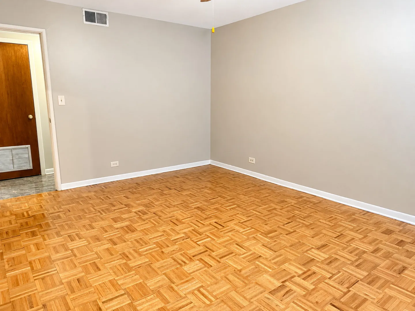 5240 Galitz St, ,  60077, USA 60077-unit#208-Skokie-IL
