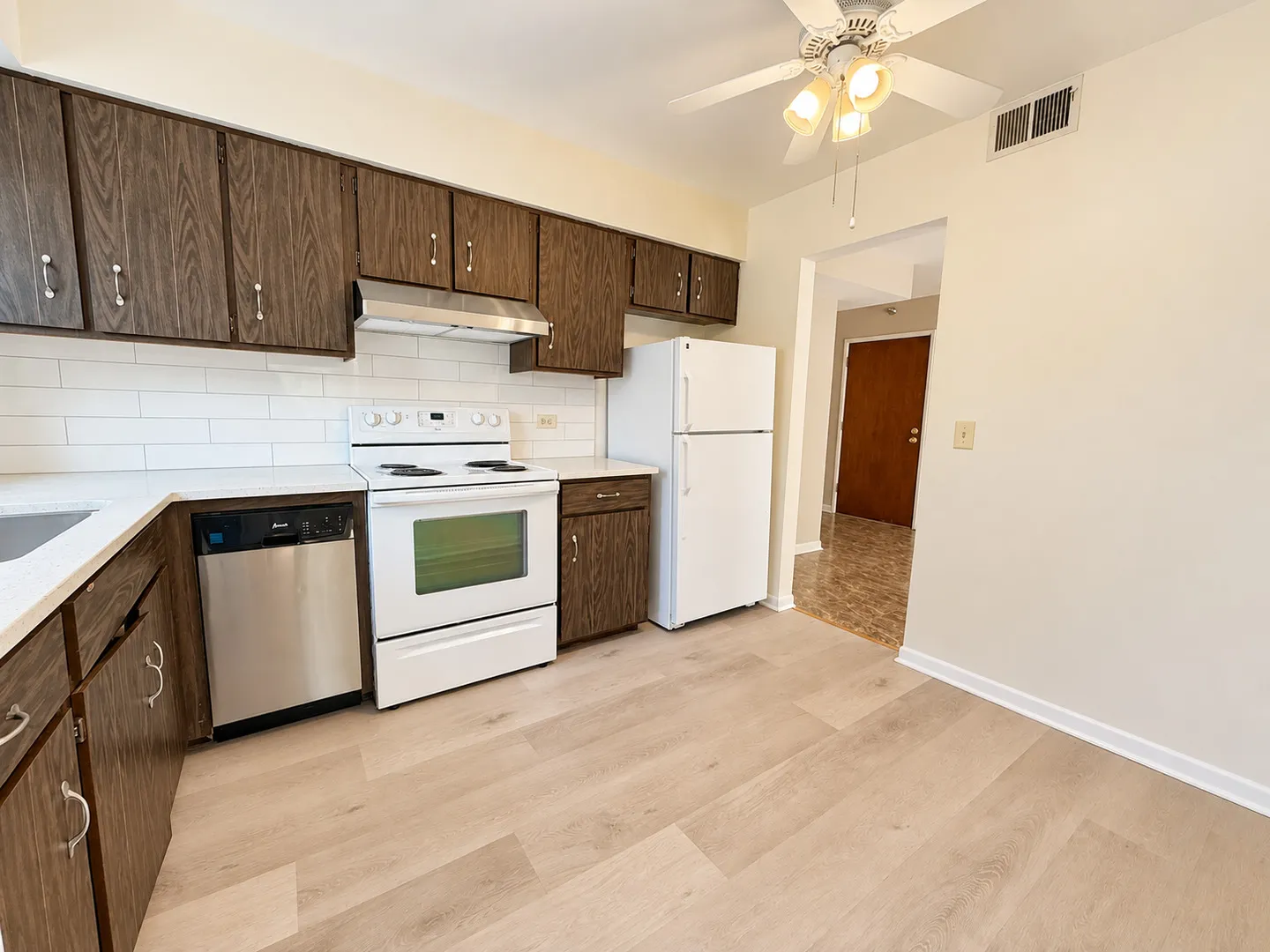 5240 Galitz St, ,  60077, USA 60077-unit#208-Skokie-IL