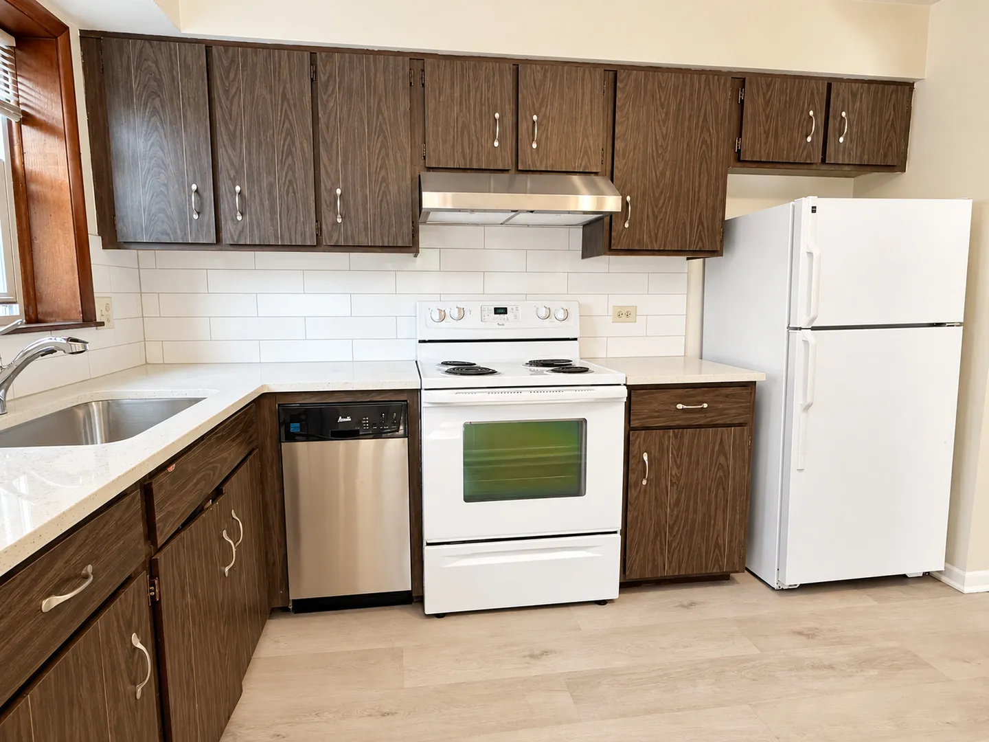 5240 Galitz St, ,  60077, USA 60077-unit#208-Skokie-IL