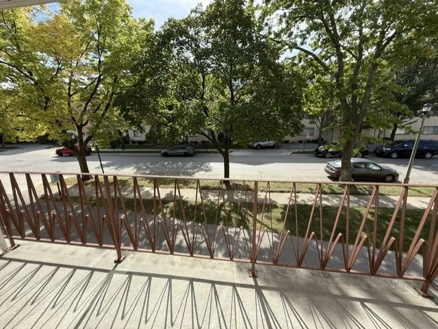 5240 Galitz St, ,  60077, USA 60077-unit#208-Skokie-IL