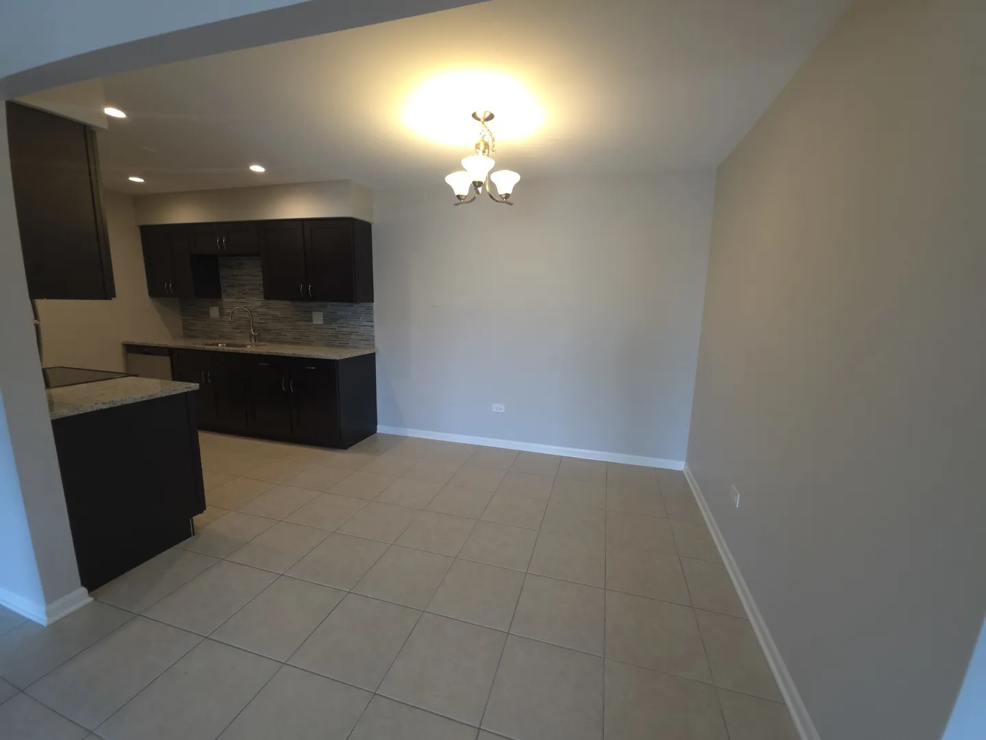 510 Kiowa Cir, ,  60565, USA 60565-unit#201-Naperville-IL