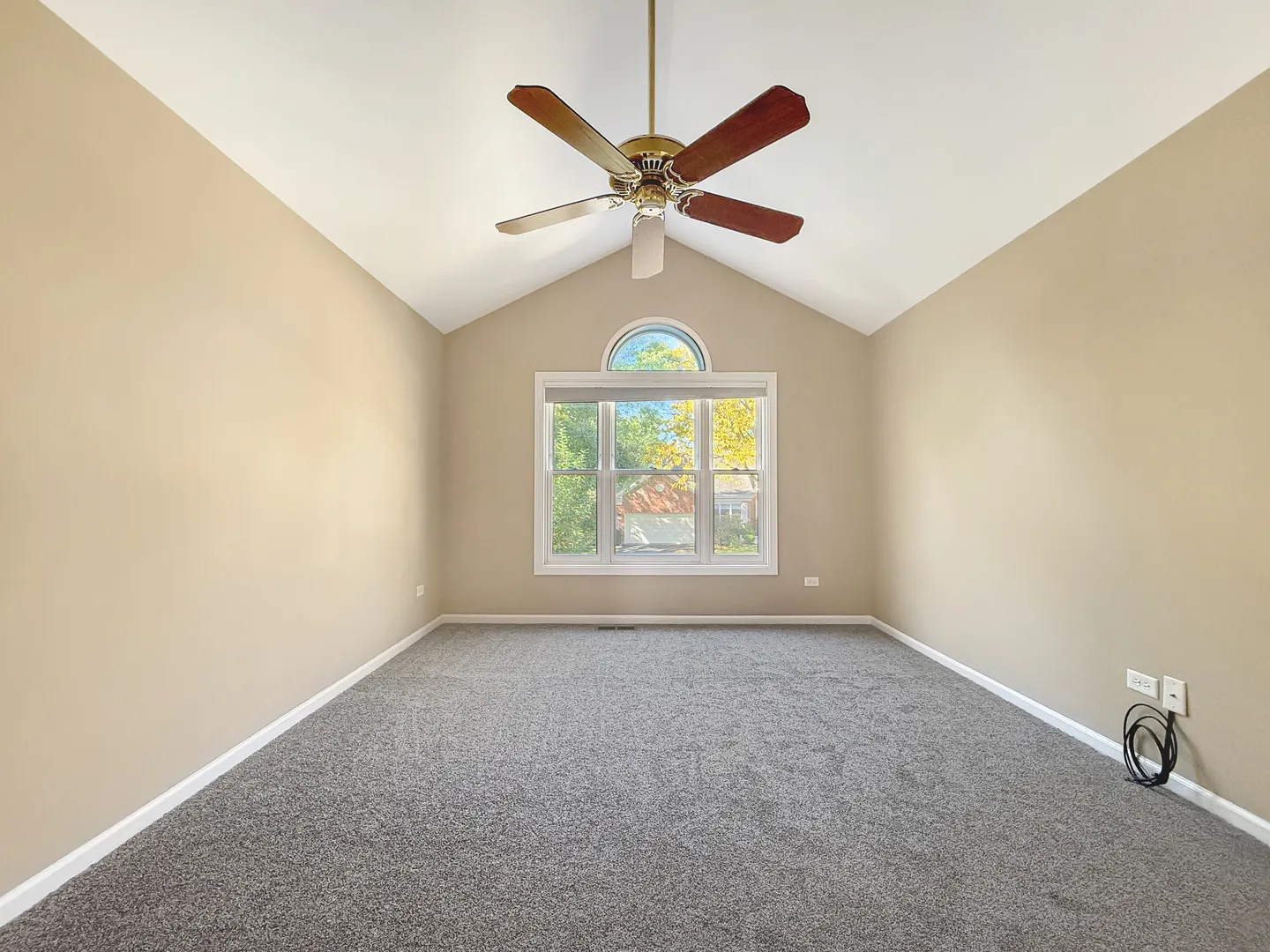 2103 N Coldspring Rd, ,  60004, USA 60004-Arlington Heights-IL