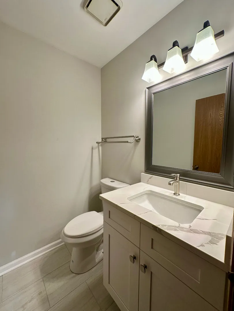 1344 Queensgreen Cir, , 60563, USA 60563-Naperville-IL