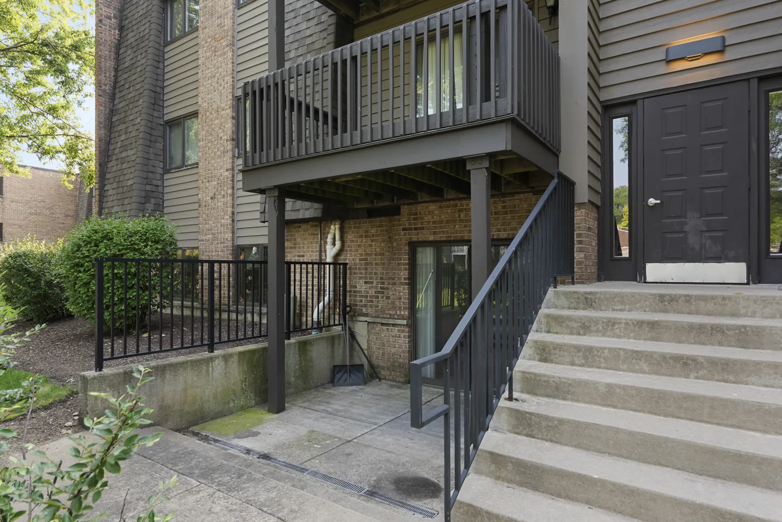 1420 Stonebridge Cir, ,  60189, USA 60189-unit#N-3-Wheaton-IL