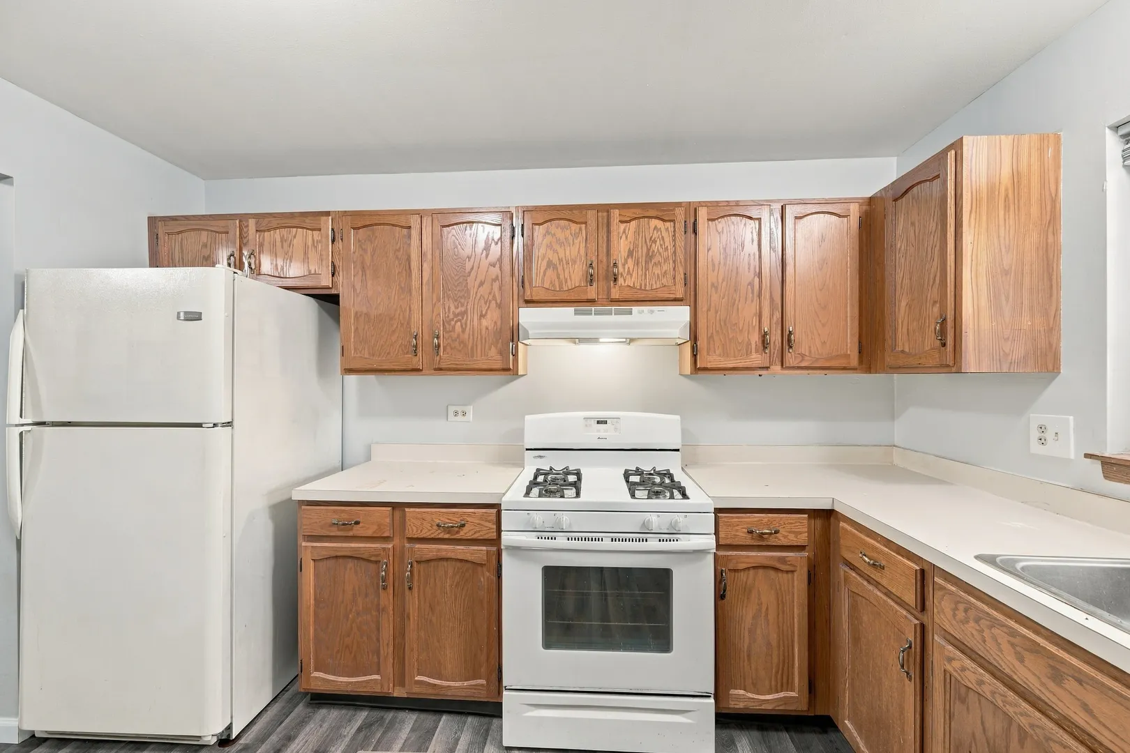 2107 Southwind Cir, ,  60194, USA 60194-Schaumburg-IL