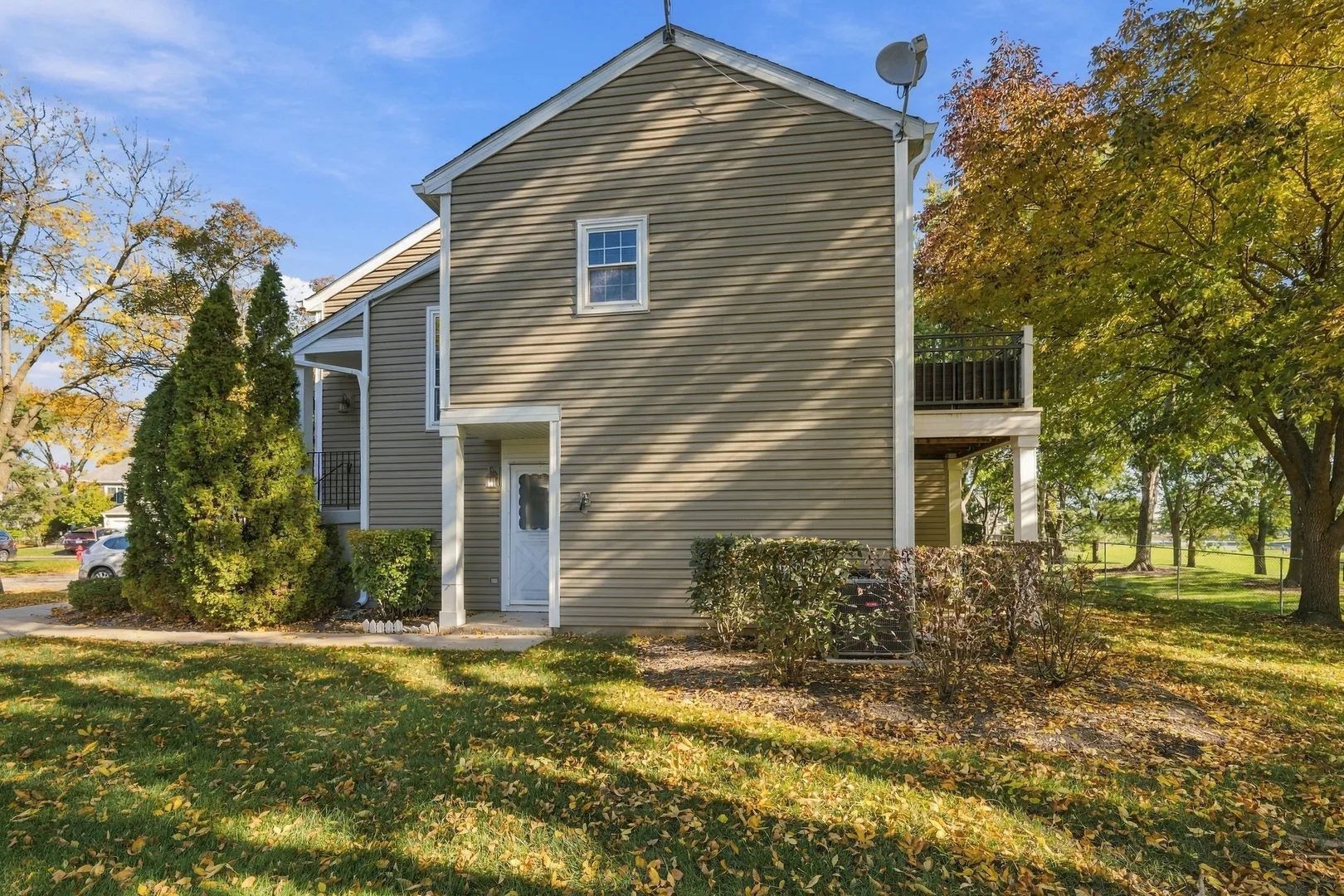 2107 Southwind Cir, ,  60194, USA 60194-Schaumburg-IL