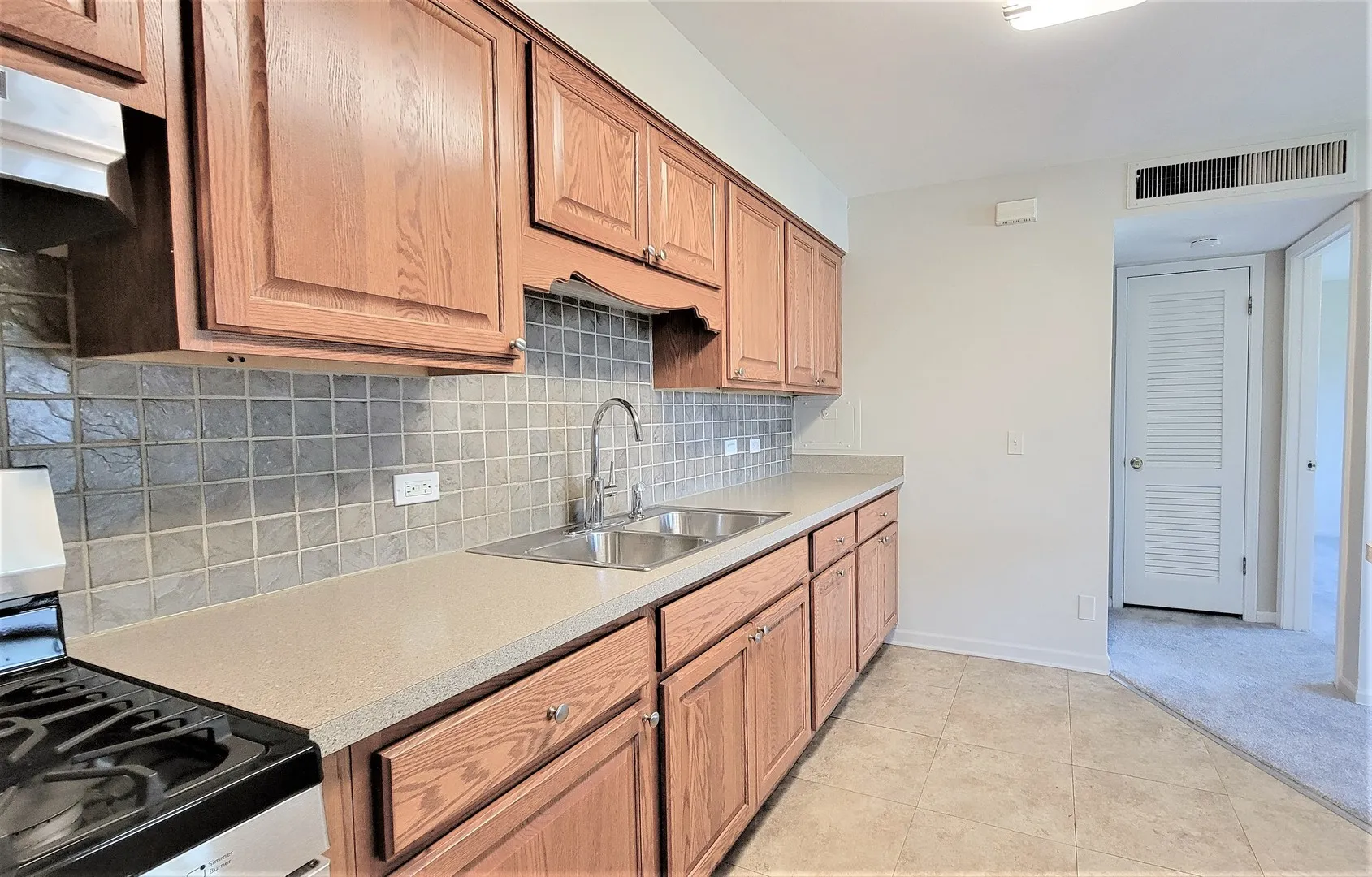 2820 Dundee Rd, , 60062, USA 60062-unit#10B-Northbrook-IL