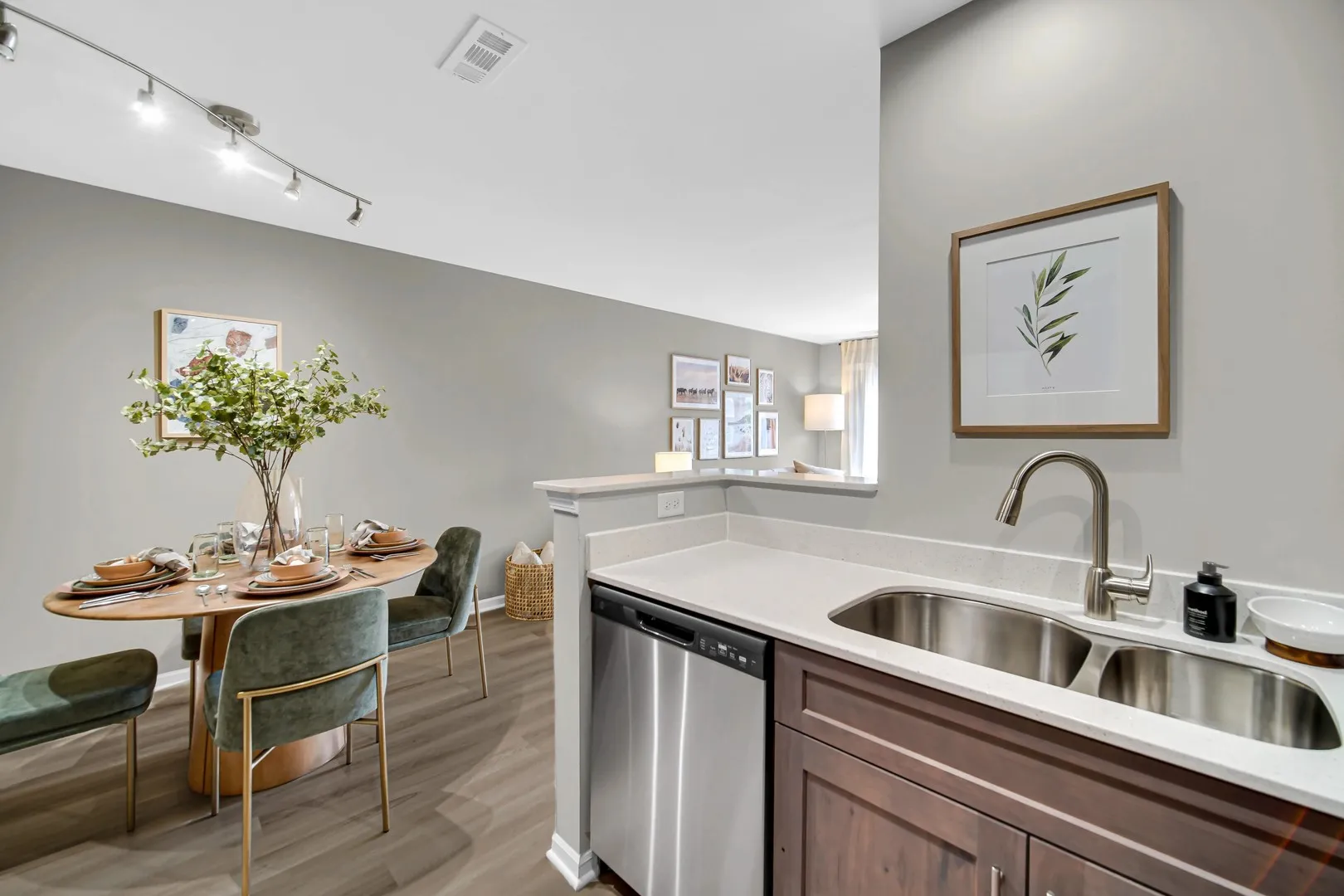 461 Chopin Ct, ,  60189, USA 60189-unit#461-Wheaton-IL