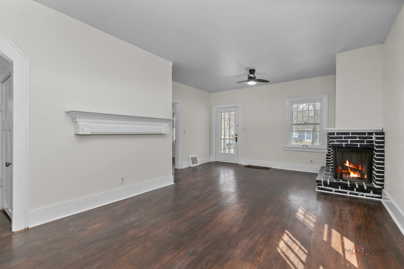 403 E Park St, ,  60060, USA 60060-Mundelein-IL