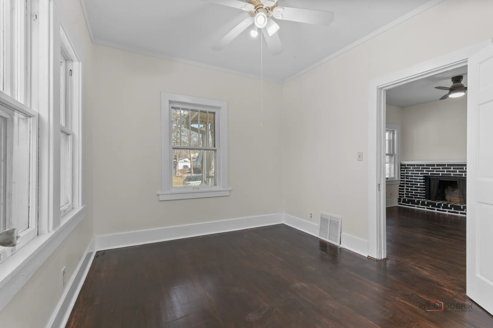 403 E Park St, ,  60060, USA 60060-Mundelein-IL