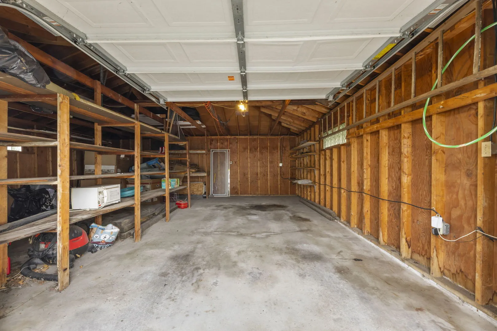 611 N Center St, , 60563, USA 60563-Naperville-IL
