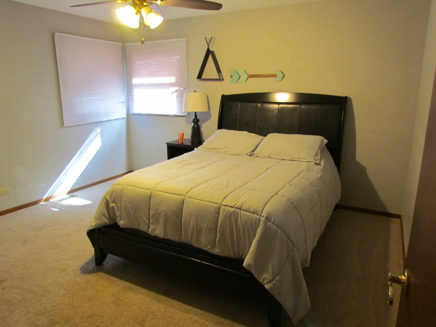 1419 E Lincoln Ave, ,  60018, USA 60018-Des Plaines-IL