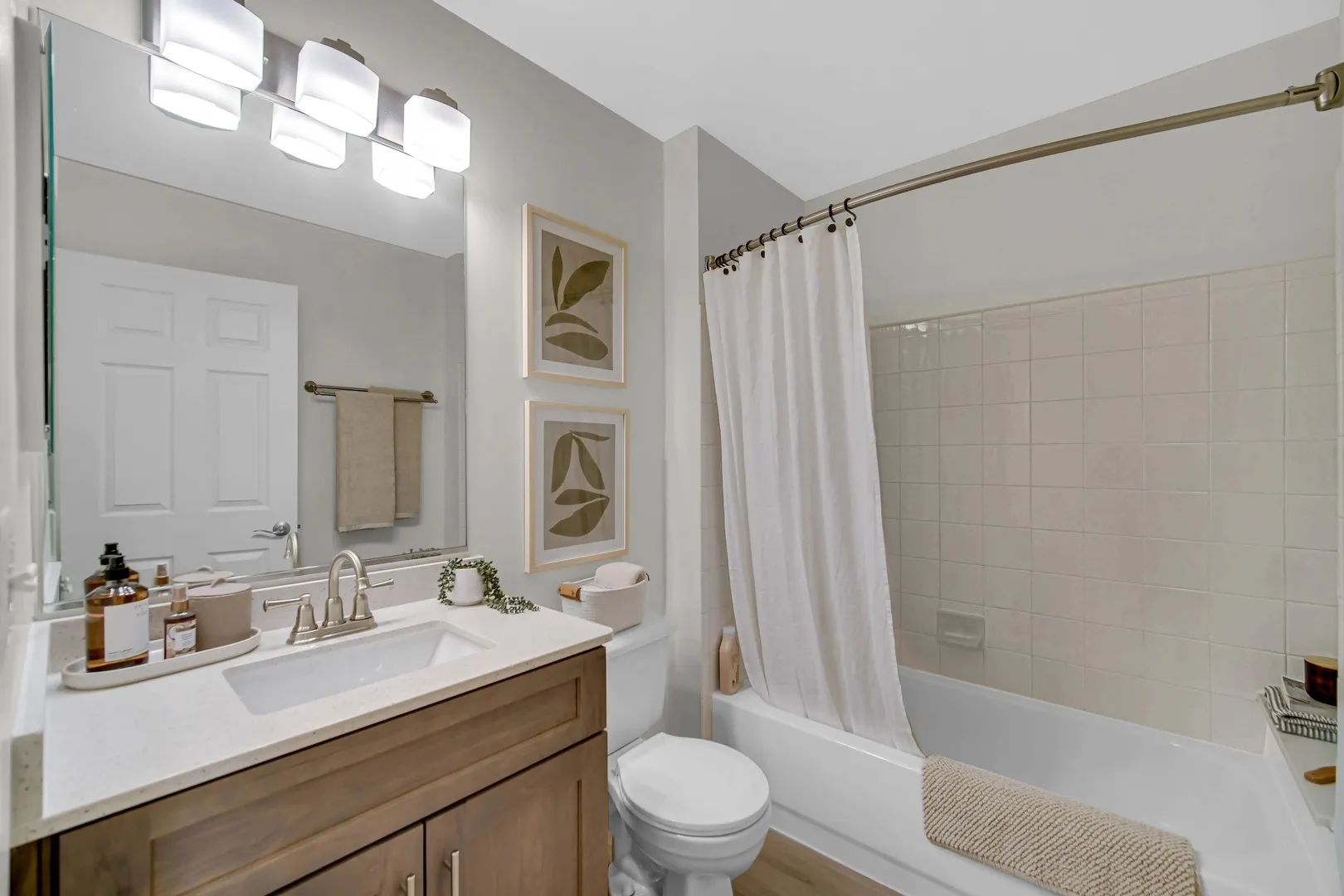 66 Rossini Ct, , 60189, USA 60189-unit#66-Wheaton-IL