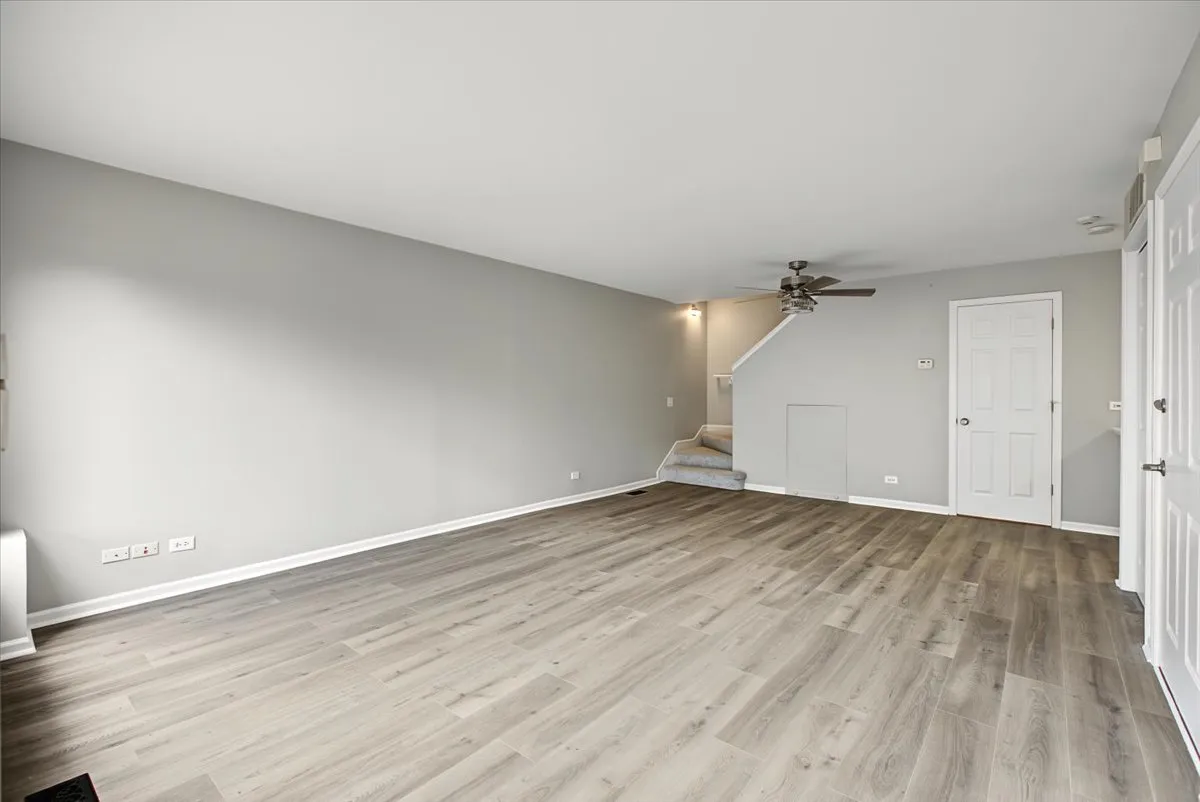 473 River Bend Rd, ,  60540, USA 60540-unit#115-Naperville-IL