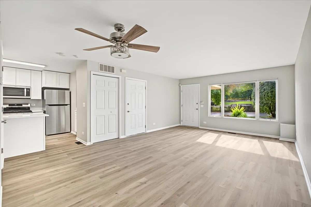 473 River Bend Rd, ,  60540, USA 60540-unit#115-Naperville-IL